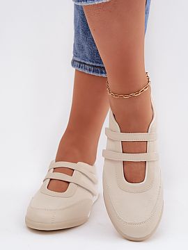 Balerinki Step in style  Women\'s ballet flats made of eco leather in a sporty style are a comfortable and modern proposal for everyday wear. Two straps placed on th