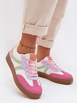 Sports footwear Step in style  Low women\'s sneakers made of a combination of eco-leather and textile material are a comfortable and stylish proposition for everyday wear.
