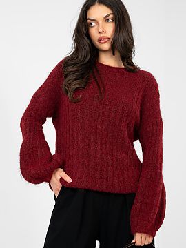 Jumper Italy Moda  Elegant women\'s sweater with a casual character, which will work well both for everyday wear and at work. A model of standard length with l