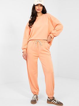 Set Italy Moda  Stylish casual tracksuit set is a perfect choice for everyday stylizations. Smooth pattern gives it a universal character, making it perfect