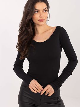 Blouse Factory Price  Longsleeve basic blouse is a must-have in every wardrobe. The fitted cut beautifully emphasizes the silhouette, while providing full comfort