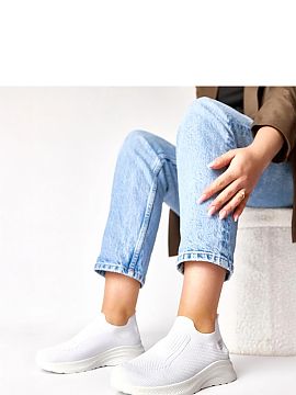 Sport Shoes Solea  Stylish sports shoes made of lightweight and breathable fabric are the perfect choice for everyday wear. The breathable outer material provi