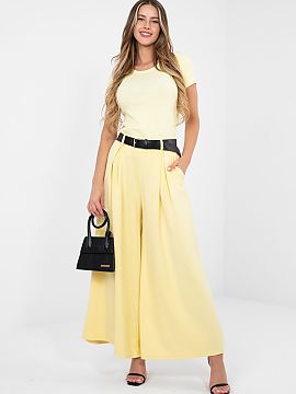 Tracksuit trousers Rue Paris  Elegant palazzo-style sweatpants are a combination of comfort and elegance in a modern edition. Made of high-quality blend of viscose, polye