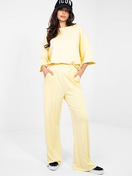 Tracksuit trousers Rue Paris  Extremely comfortable sweatpants made of butter-like material, extremely soft, delicate and exceptionally pleasant to the touch. Thanks to t