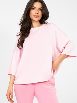 Blouse Rue Paris  A looser cut basic blouse is the perfect everyday proposition for women who appreciate comfort and timeless simplicity. Made of an extremely
