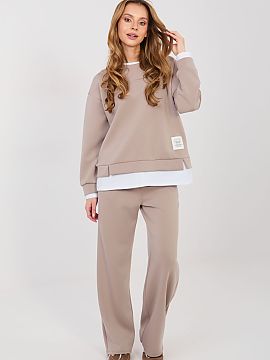 Set Rue Paris  Casual tracksuit set is a perfect choice for women who appreciate comfort and modern minimalism on a daily basis. The smooth pattern emphasi