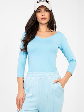 Bluzka Rue Paris  Stylish and comfortable everyday blouse with a fitted cut, which beautifully accentuates the silhouette, while providing full comfort when w