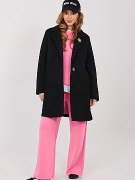 Coat Rue Paris  An elegant women\'s coat with a classic cut is an ideal proposal for the transitional season, autumn, winter and spring. The model will be p