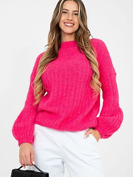 sweter Italy Moda  Elegant women\'s sweater with a casual character, which will work well both for everyday wear and at work. A model of standard length with l