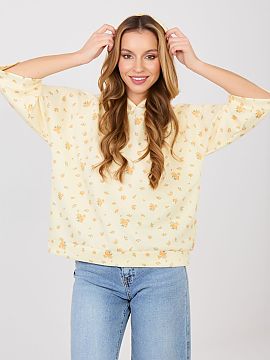 Sweatshirt Italy Moda  Casual women\'s sweatshirt of standard length is an ideal proposition for everyday wear. It features a feminine floral print that gives the 