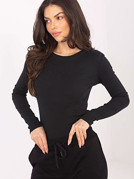 Blouse Factory Price  Matched women\'s longsleeve blouse in a casual style, perfect for everyday wear. This is a universal option for women who value comfort and 