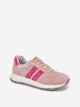 Sport Shoes Step in style