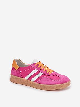 Sport Shoes Step in style