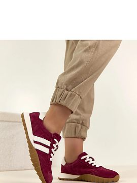 Sports footwear Solea