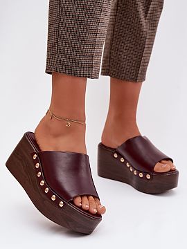 Buskin Step in style  Stylish women\'s sandals made of eco leather are a comfortable and striking option for everyday wear. The wedge heel combined with the platf