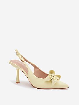 Heel sandals Step in style