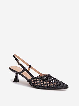 Heeled sandals Step in style