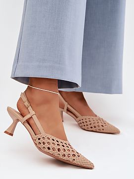 Heeled sandals Step in style  Women\'s sandals made of decorative braiding are a stylish proposition for warmer days. Covered, pointed toes emphasize the slender line of 