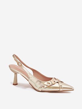 Heel sandals Step in style