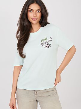T-shirt Sublevel  Women\'s T-shirt of standard length, made of high-quality cotton, which provides comfort for all day wear. Sleeveless model with a classic, 