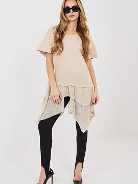 Bluzka Italy Moda  Unique women\'s boho style blouse that combines comfort with subtle, feminine elegance. The longer cut model has a classic round neckline an
