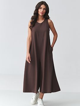Suit Makadamia  Unique women\'s jumpsuit that combines minimalism, comfort, and timeless elegance. This long jumpsuit with wide legs is the ideal choice for
