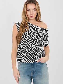 Bluzka Sublevel  Stylish everyday blouse is a perfect choice for women who value comfort and a trendy look in their daily stylings. Thanks to its universal c
