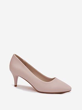 High heels Step in style