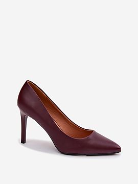 High heels Step in style