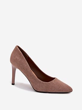 High heels Step in style