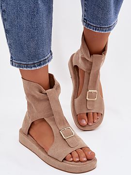 Sandals Step in style  