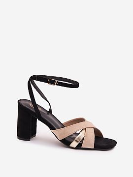 Heeled sandals Step in style