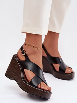 Wedges Step in style  