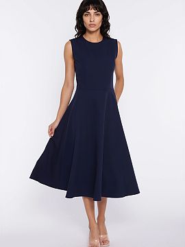 day dress Nife  An elegant dress with a feminine cut that beautifully accentuates the silhouette. The top with a fitted cut subtly shapes the figure, while 