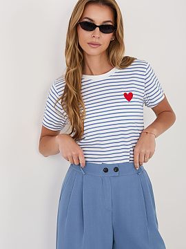 T-shirt Italy Moda  Stylish women\'s T-shirt in timeless stripes, perfect for everyday, casual styling. The classic pattern makes it look great with both jeans 