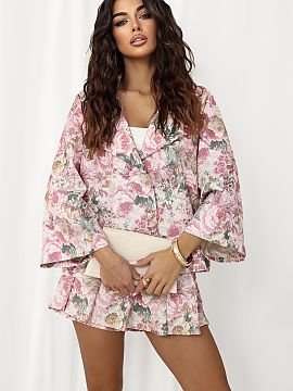 Blazer Italy Moda  An elegant women\'s blazer with a unique floral print that perfectly combines classic with modern style. Ideal for various occasions, it is 
