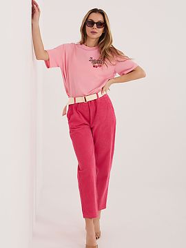 corduroy trousers Italy Moda  Women\'s corduroy trousers in an elegant cigarette cut, perfect for everyday styling. Made of high-quality cotton and elastane blend, they p