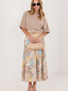 Skirt Italy Moda  Stylish midi skirt with an elegant yet versatile character. It will work perfectly in both work stylings, for business meetings, and for eve