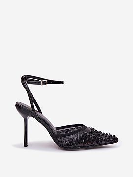Heeled sandals Step in style