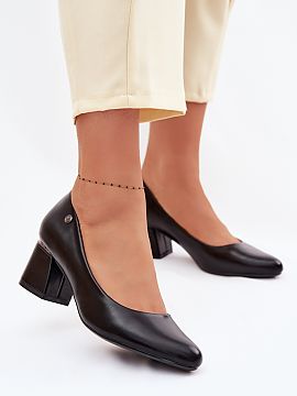 Block heel pumps Step in style  Women\'s pumps from the Vinceza brand are classic elegance in a modern edition. Made of eco leather, they look stylish and are an excellent 