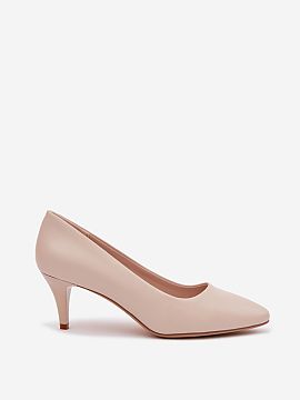 High heels Step in style