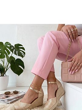 Wedges Solea  Stylish espadrille sandals are the perfect choice for warm days, combining lightness, comfort, and a fashionable look. Made of breathable fa
