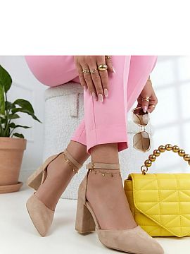 Block heel pumps Solea  Elegant pumps with a refined design are a perfect choice for women who appreciate style and comfort in every situation. Made from soft, eco-
