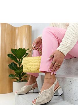 Heeled sandals Solea