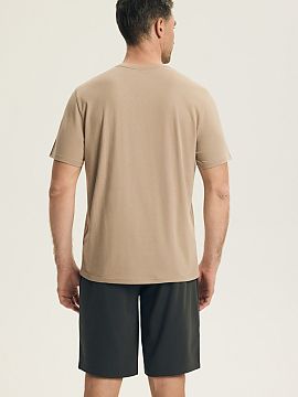 Pyjama Henderson