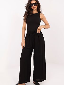 Women's pants Italy Moda  Women\'s palazzo pants are the perfect everyday choice for women who appreciate comfort and timeless style. The smooth pattern gives them a 