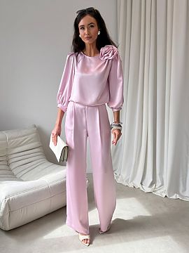 Women's pants Roco Fashion  Elsa pants are made of delicate, satin material that provides incredible comfort when worn, but also adds elegance to any outfit. The pants 