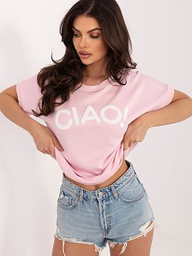 Bluzka Rue Paris  The daily blouse with a universal character, which will work great in many stylizations. The model stands out with a contrasting inscription