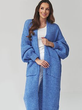Cardigan Makadamia  This long women\'s sweater is the perfect combination of comfort, fashionable look, and functionality. The oversized cardigan model will wor