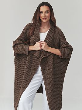 Cardigan Makadamia  This long women\'s sweater is a perfect choice for women who value comfort, style, and timeless design. The cardigan-style model stands out 